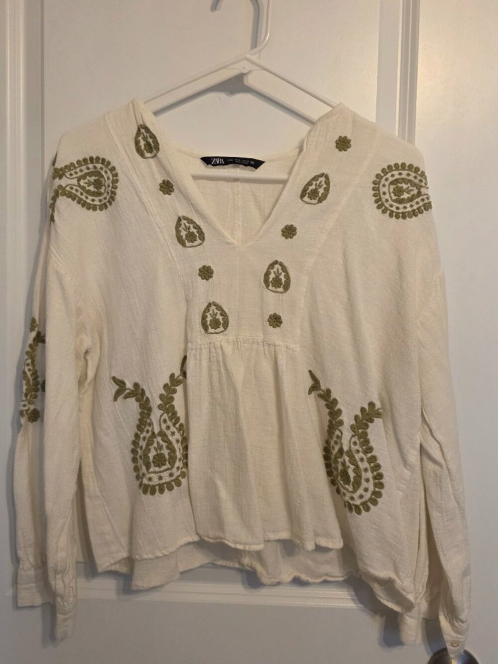 Zara Embroidered Cream Long Sleeve Top - Size Medium